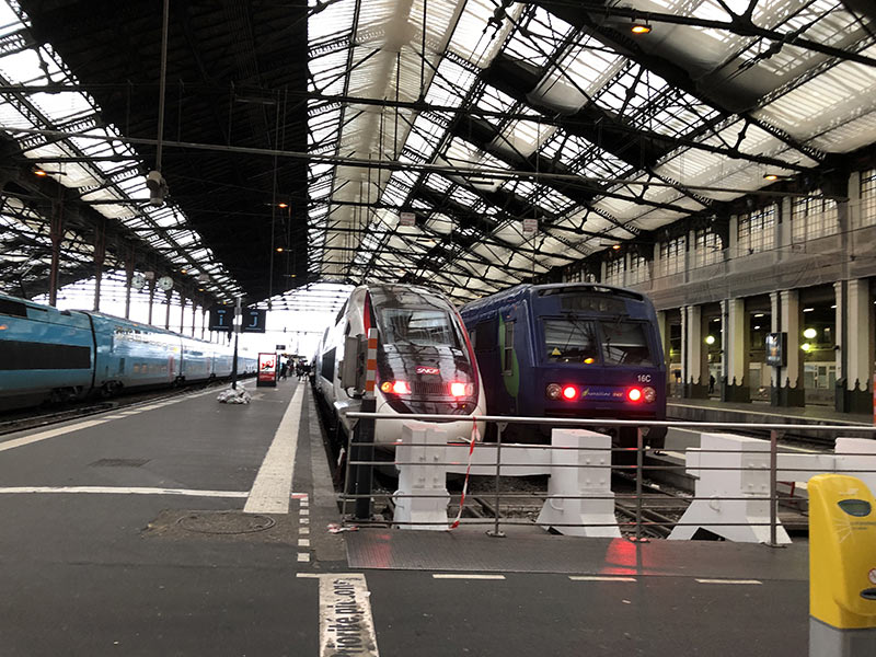 Transport Transferts Gares SNCF par Taxis EZ Saint Germain En Laye